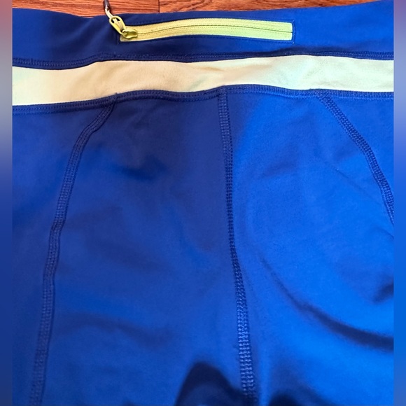LULULEMON RUN INSPIRE BLUE W/YELLOW STRIPED WAIST BAND& HEM CROPPED LEGGINGS-S6 - Picture 13 of 14